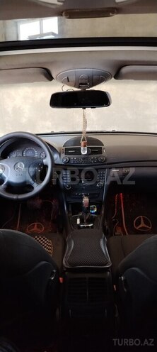 Mercedes E 260 2002, 447,389 km - 2.6 l - Şamaxı