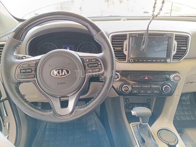 Kia Sportage 2017, 290,000 km - 2.0 л - Gəncə