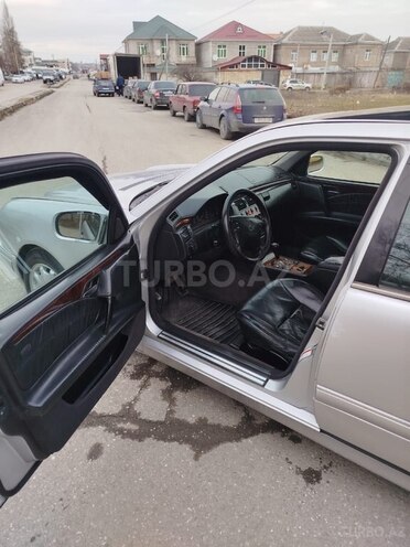 Mercedes E 280 1999, 223,344 km - 2.8 l - Quba