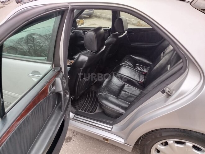 Mercedes E 280 1999, 223,344 km - 2.8 l - Quba