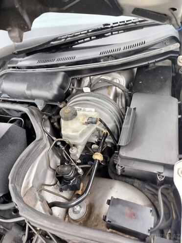 Mercedes E 280 1999, 223,344 km - 2.8 l - Quba