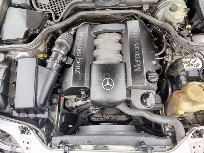 Mercedes E 280 1999, 223,344 km - 2.8 l - Quba