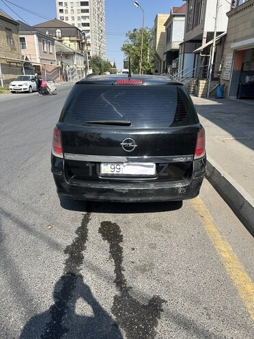 Opel Astra 2005, 250,900 km - 1.8 l - Bakı