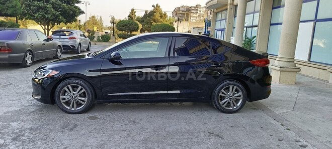 Hyundai Elantra 2017, 42,860 km - 2.0 l - Bakı