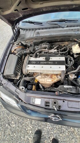 Opel Vectra 1996, 245,450 km - 1.8 l - Bakı