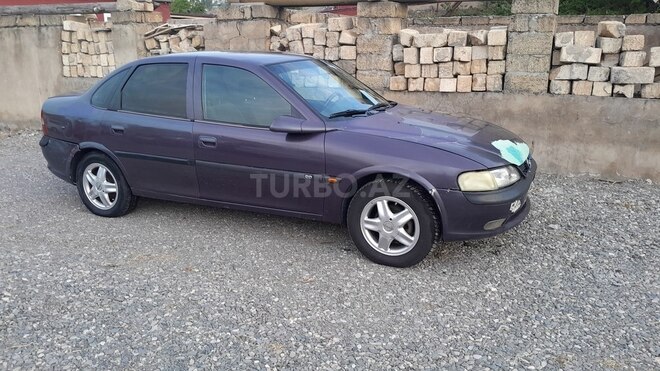 Opel Vectra 1996, 245,450 km - 1.8 l - Bakı