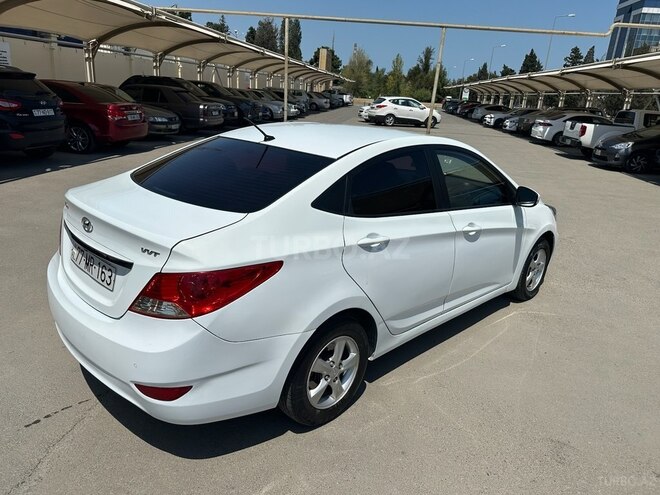 Hyundai Accent 2014, 121,000 km - 1.4 l - Bakı