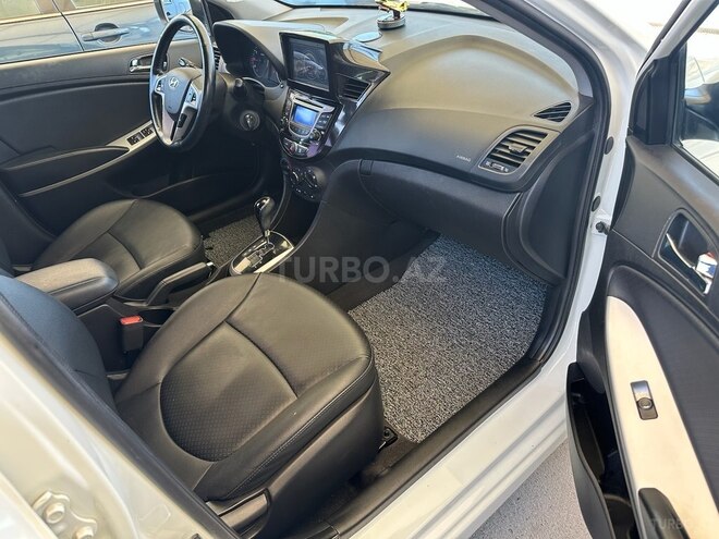 Hyundai Accent 2014, 121,000 km - 1.4 l - Bakı