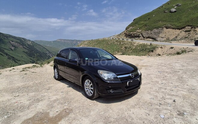 Opel Astra 2005, 246,500 km - 1.8 l - Astara