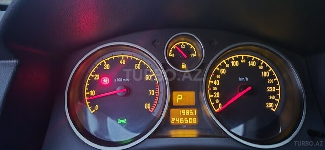 Opel Astra 2005, 246,500 km - 1.8 l - Astara