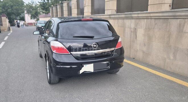 Opel Astra 2005, 246,500 km - 1.8 l - Astara