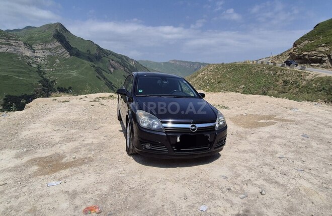 Opel Astra 2005, 246,500 km - 1.8 l - Astara