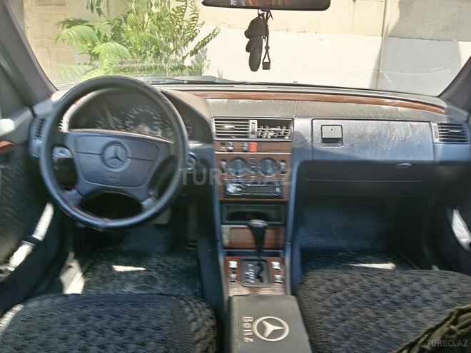 Mercedes C 180 1993, 425,600 km - 1.8 l - Bakı