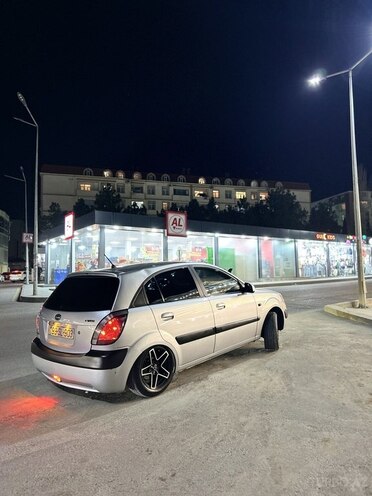 Kia Rio 2005, 300,000 km - 1.5 l - Bakı