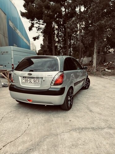 Kia Rio 2005, 300,000 km - 1.5 l - Bakı