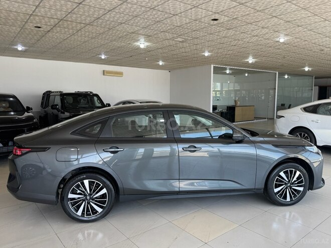 Changan Qiyuan A05 2025, 0 km - 1.5 л - Bakı