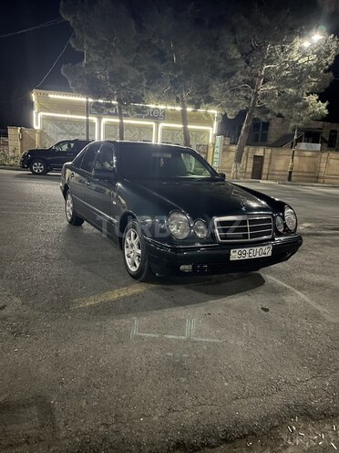 Mercedes E 200 d 1999, 663,600 km - 2.2 л - Goranboy