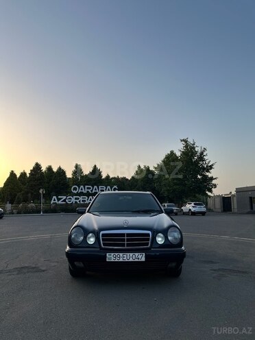 Mercedes E 200 d 1999, 663,600 km - 2.2 л - Goranboy