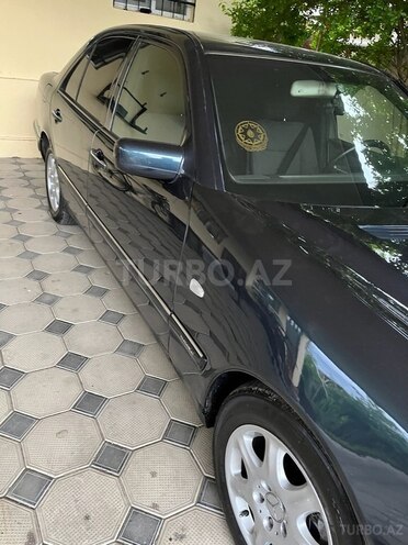 Mercedes E 200 d 1999, 663,600 km - 2.2 л - Goranboy