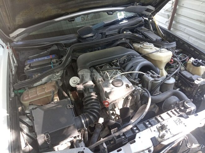 Mercedes E 250 1993, 558,885 km - 2.5 l - Tərtər