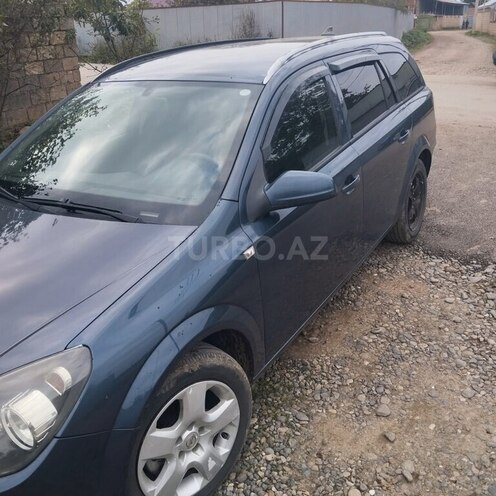 Opel Astra 2007, 124,000 km - 1.3 l - Masallı