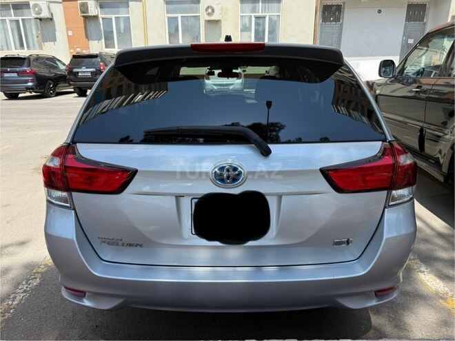 Toyota Corolla Fielder 2019, 131,500 km - 1.5 l - Bakı