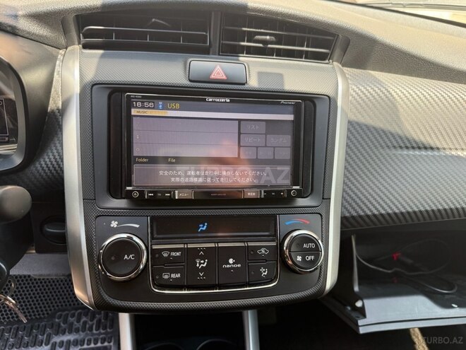Toyota Corolla Fielder 2019, 131,500 km - 1.5 l - Bakı