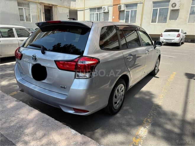 Toyota Corolla Fielder 2019, 131,500 km - 1.5 l - Bakı