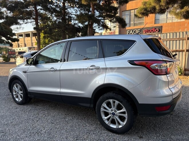 Ford Escape 2017, 124,000 km - 1.6 l - Bakı