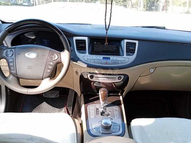 Hyundai Genesis 2010, 270,000 km - 3.8 л - Mingəçevir