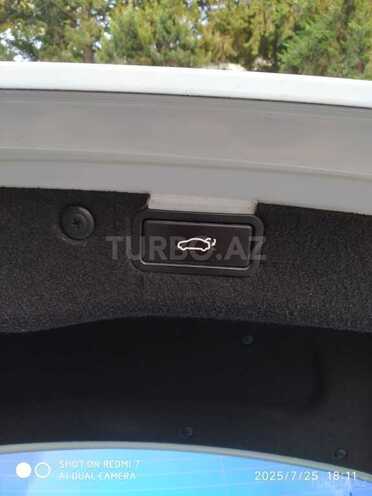 Hyundai Genesis 2010, 270,000 km - 3.8 л - Mingəçevir