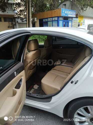 Hyundai Genesis 2010, 270,000 km - 3.8 л - Mingəçevir