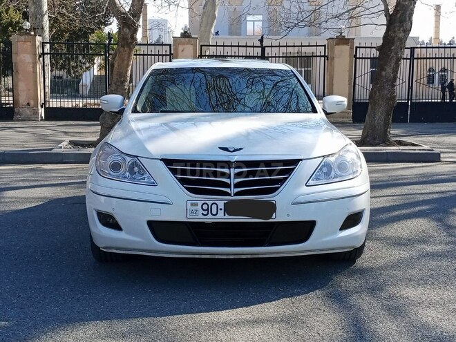 Hyundai Genesis 2010, 270,000 km - 3.8 л - Mingəçevir