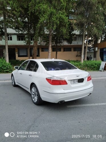 Hyundai Genesis 2010, 270,000 km - 3.8 л - Mingəçevir