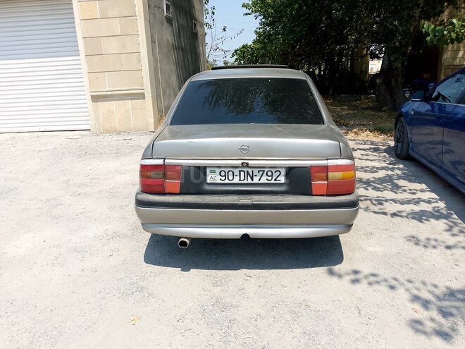 Opel Vectra 1994, 215,600 km - 2.0 l - Kürdəmir