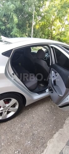 Hyundai Elantra 2015, 133,000 km - 1.8 л - Qazax