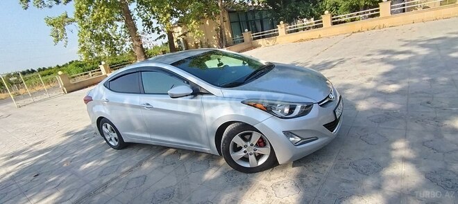 Hyundai Elantra 2015, 133,000 km - 1.8 л - Qazax