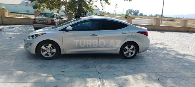 Hyundai Elantra 2015, 133,000 km - 1.8 л - Qazax