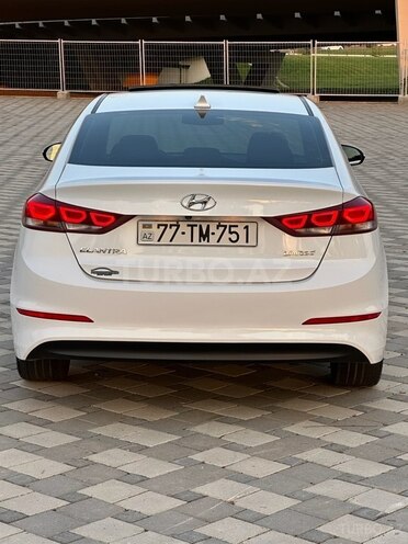 Hyundai Elantra 2016, 131,000 km - 2.0 л - Bakı
