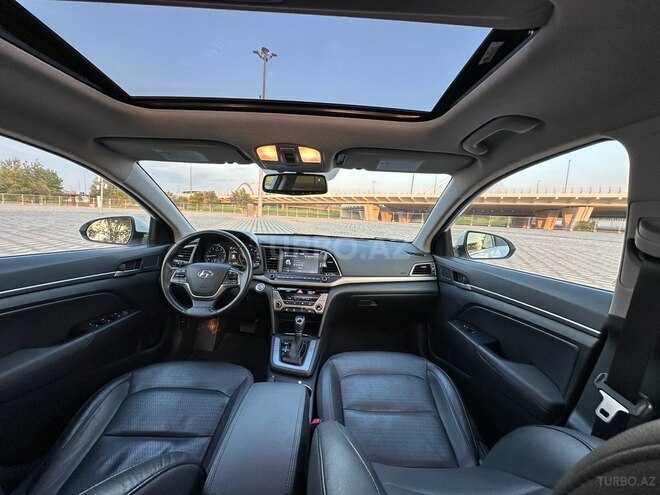 Hyundai Elantra 2016, 131,000 km - 2.0 л - Bakı