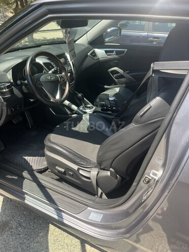 Hyundai Veloster 2011, 111,000 km - 1.6 l - Sumqayıt