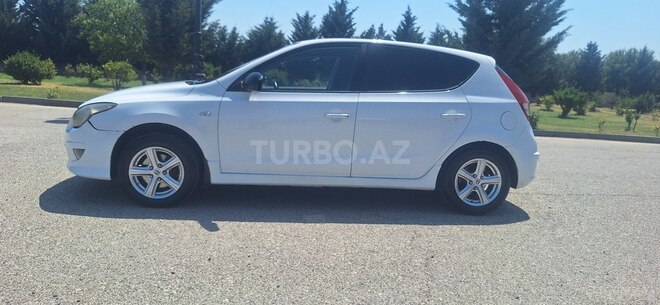 Hyundai i30 2011, 515,326 km - 1.4 l - Xaçmaz