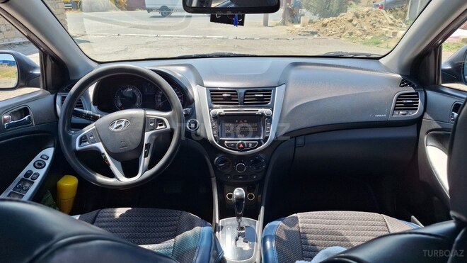 Hyundai Accent 2013, 395,000 km - 1.6 l - Bakı