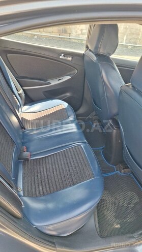 Hyundai Accent 2013, 395,000 km - 1.6 l - Bakı