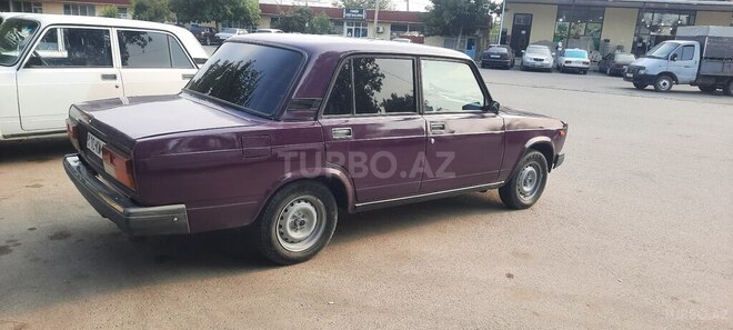 LADA (VAZ) 2107 2002, 185,000 km - 1.6 л - Saatlı
