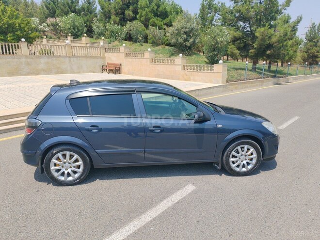 Opel Astra 2007, 293,559 km - 1.4 л - Füzuli