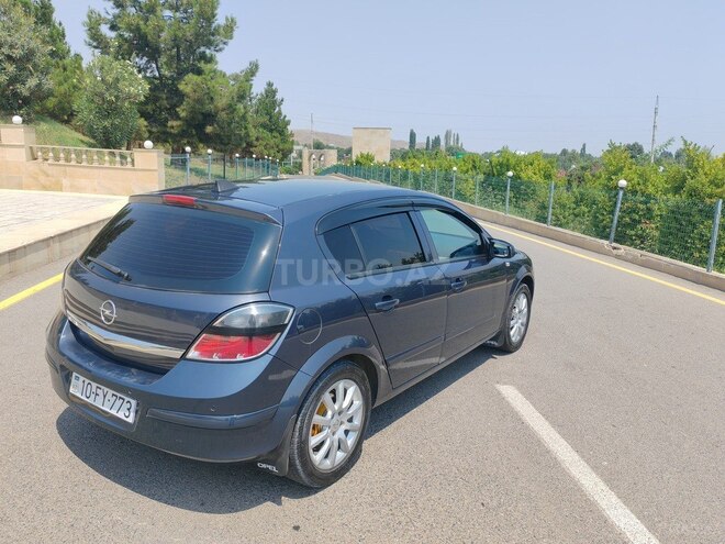 Opel Astra 2007, 293,559 km - 1.4 л - Füzuli