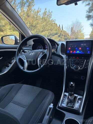 Hyundai Elantra 2012, 325,409 km - 1.8 l - Bakı