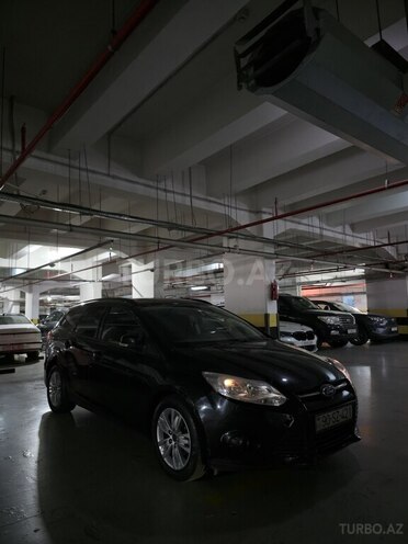 Ford Focus 2013, 123,500 km - 1.6 л - Bakı