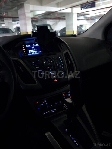 Ford Focus 2013, 123,500 km - 1.6 л - Bakı